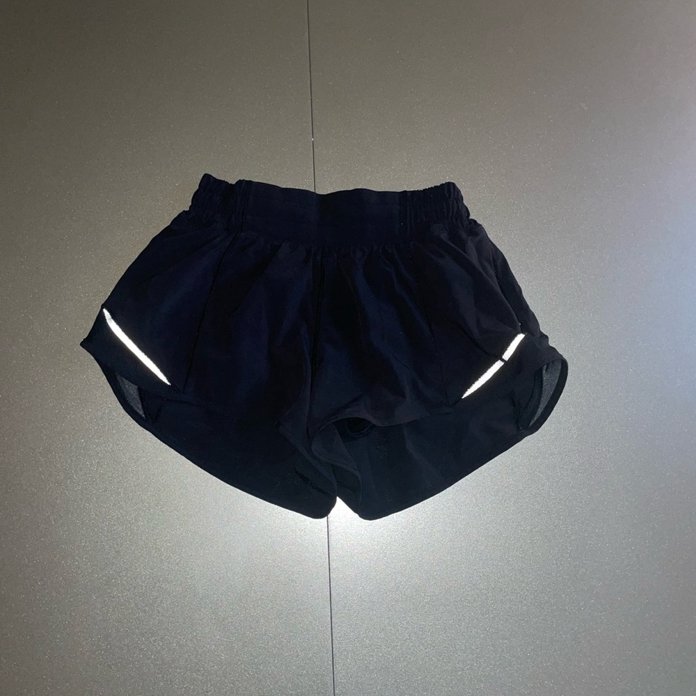 Lululemon Hotty hot shorts